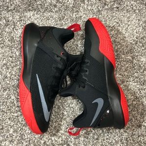 nike zoom shift bred